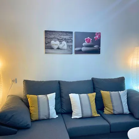 Апартаменты Home4u Eye Ii