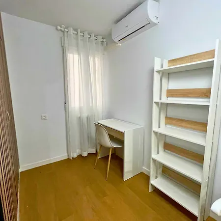 Апартаменты Home4u Eye Ii *