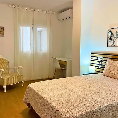 Home4u Eye Ii Апартаменты *